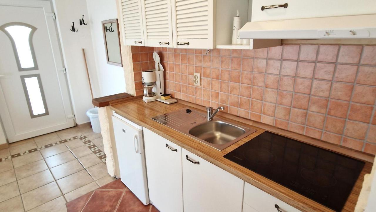 Apartment Damijan Krk Town Eksteriør billede
