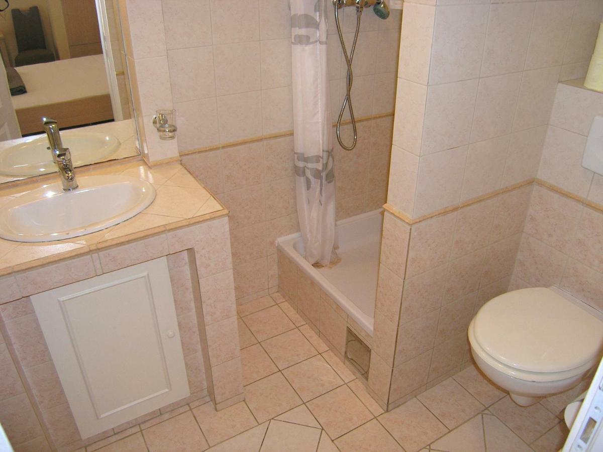 Apartment Damijan Krk Town Eksteriør billede