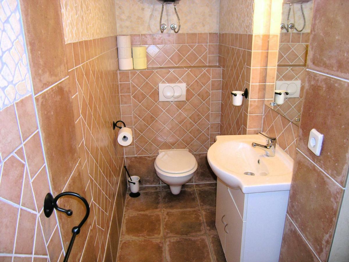 Apartment Damijan Krk Town Eksteriør billede