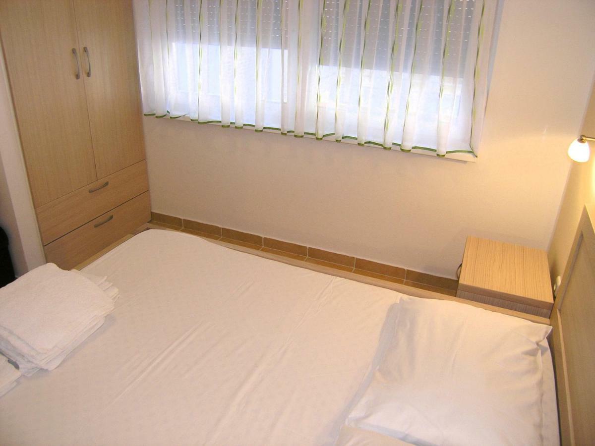 Apartment Damijan Krk Town Eksteriør billede