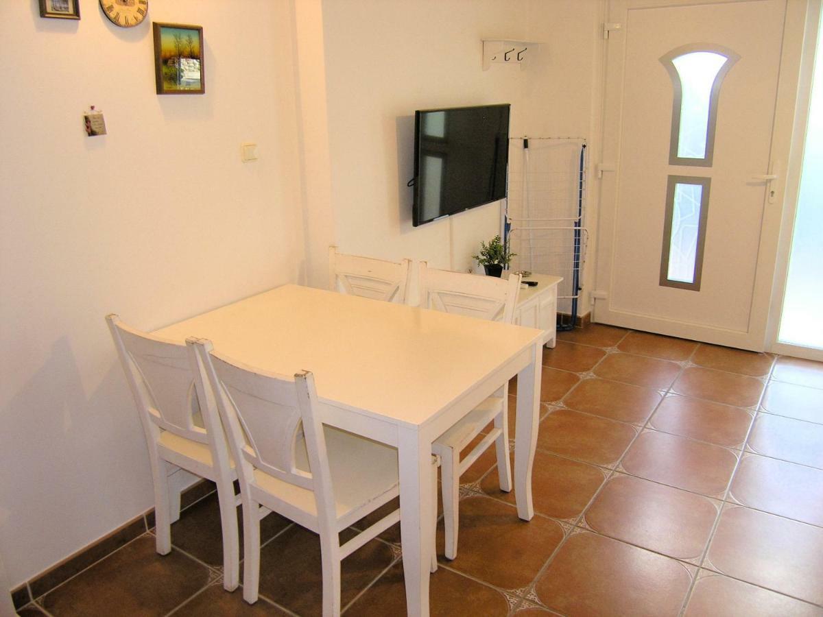 Apartment Damijan Krk Town Eksteriør billede